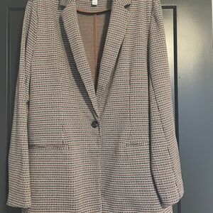 Nine West blazer..perfect for work..